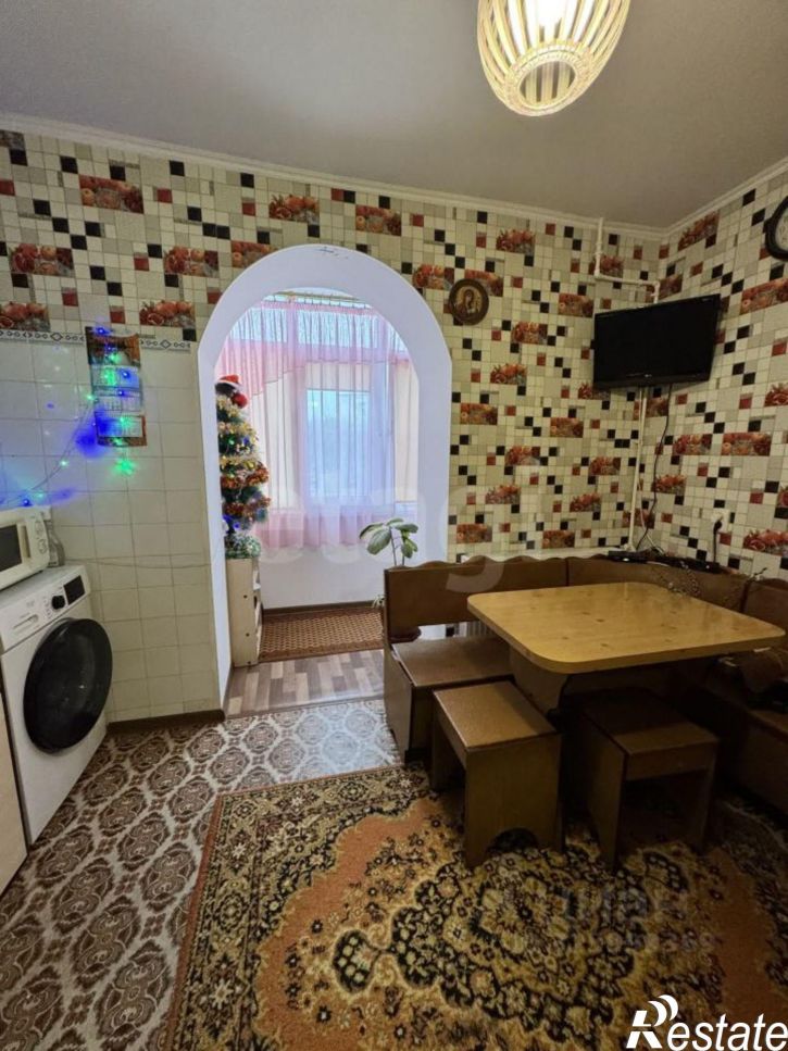 3-комн квартира ул Нижнегорская, 101,  д. 101