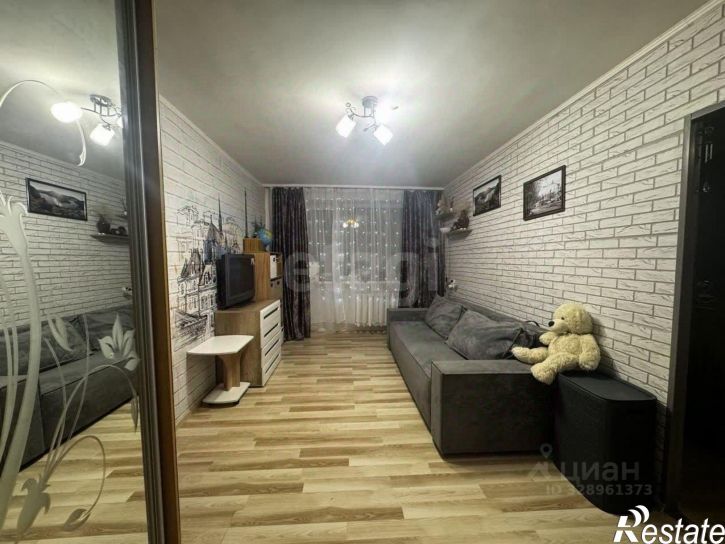 2-комн квартира улица Аксютина, 48,  д. 48