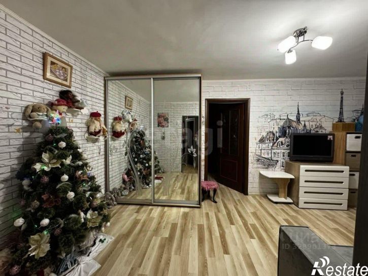 2-комн квартира улица Аксютина, 48,  д. 48