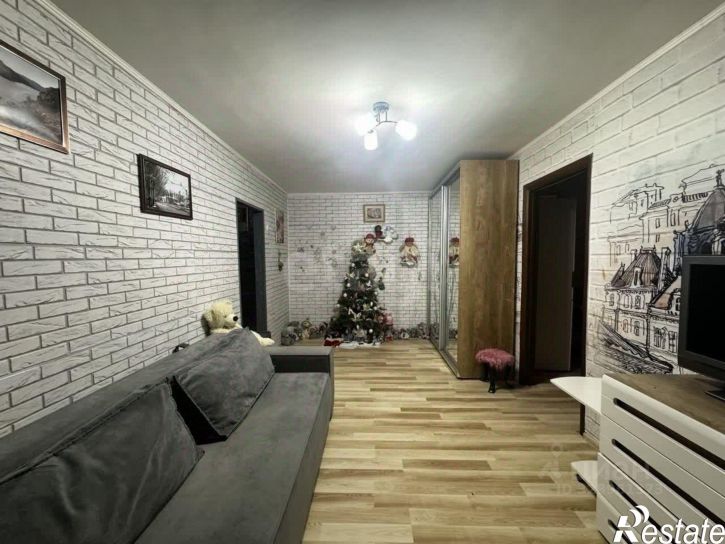 2-комн квартира улица Аксютина, 48,  д. 48