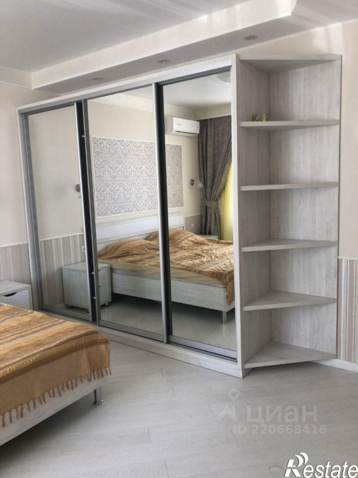 5-комн квартира Севастополь, улица Степаняна, 8А