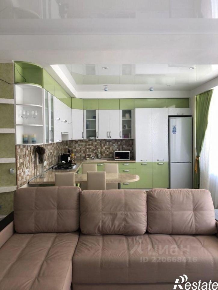 5-комн квартира Севастополь, улица Степаняна, 8А