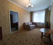 2-комн, 45кв м, этаж 2/5 Севастопольская улица,24