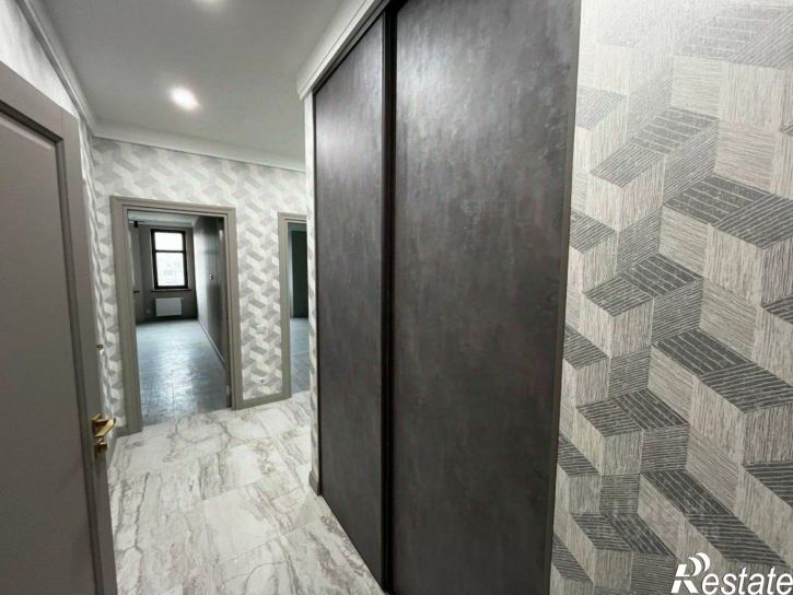 4-комн квартира Симферополь, Фрунзе ул., 41а