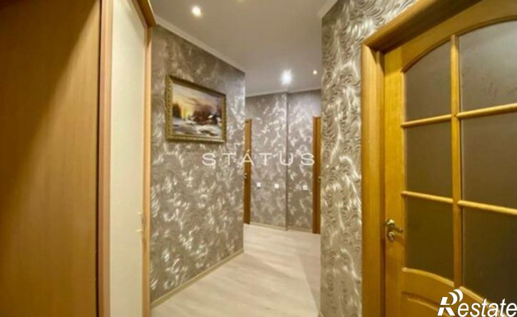 2-комн квартира Античный проспект, 70,  д. 70