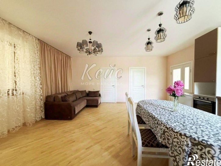2-комн квартира Школьный переулок, 20,  д. 20