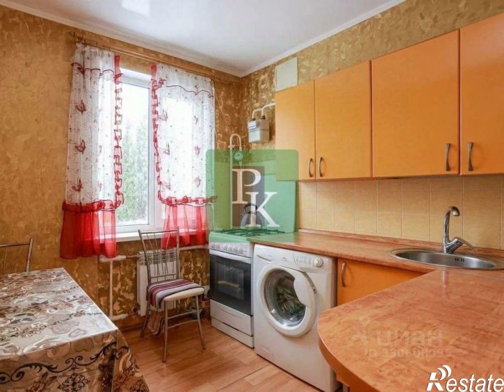 1-комн квартира пр-кт Октябрьской революции, 67,  д. 67