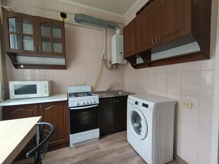 2-комн квартира Севастопольская улица,24