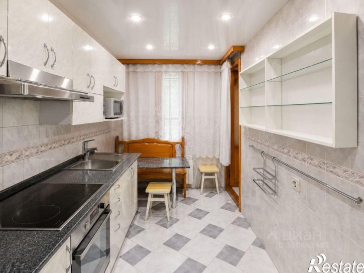 3-комн квартира проспект Генерала Острякова, 228,  д. 228