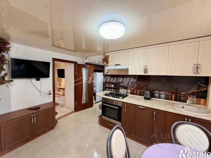 3-комн квартира Симферополь г., Центральный