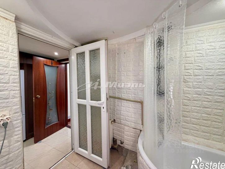 3-комн квартира Симферополь г., Центральный