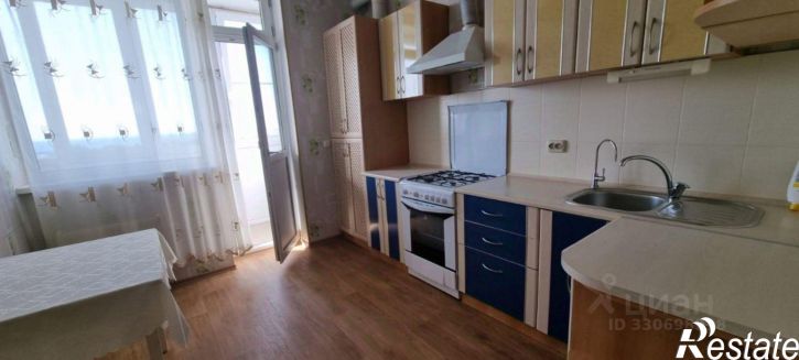 2-комн квартира Античный пр-кт, 70,  д. 70