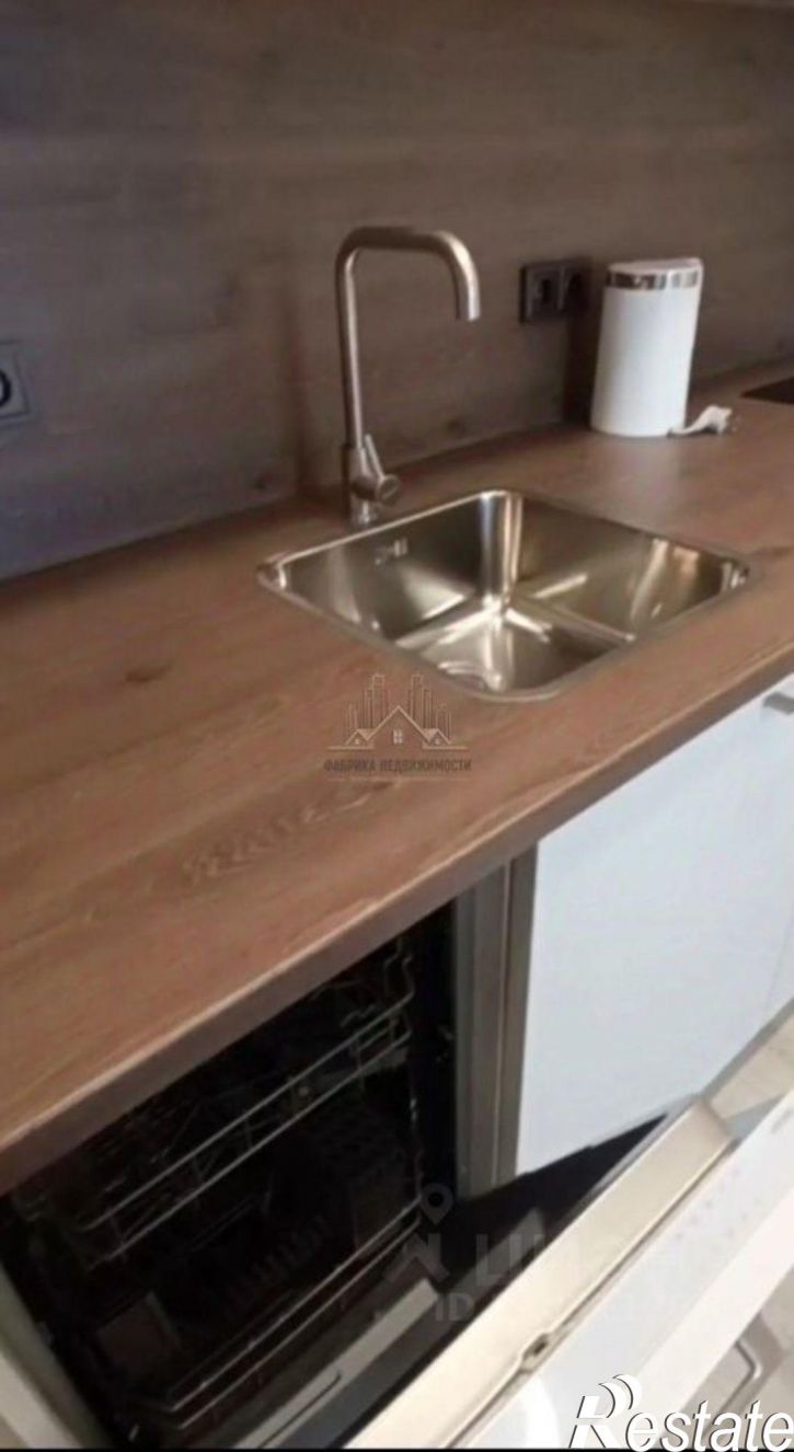 2-комн квартира улица Аллея Дружбы, c10А,  д. c10А