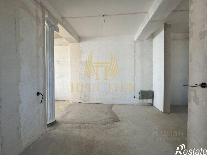 3-комн квартира улица Авроры, 48,  д. 48