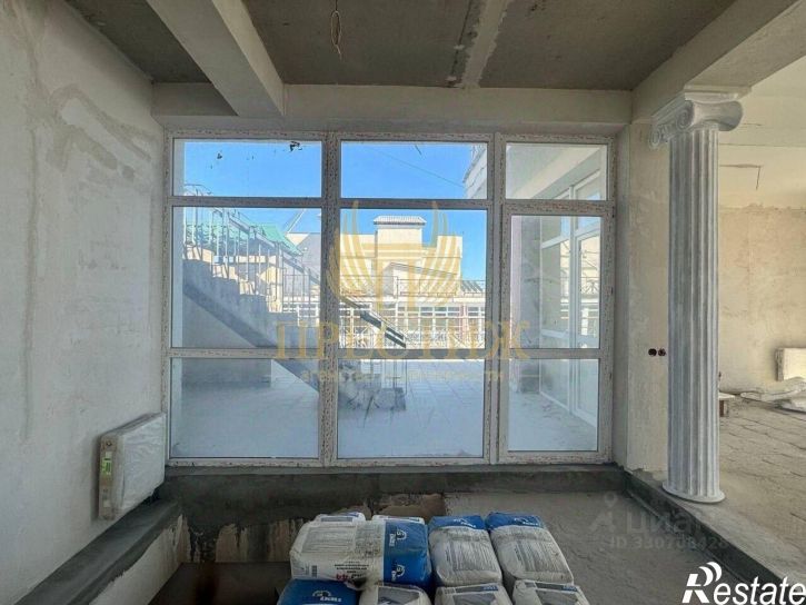 3-комн квартира улица Авроры, 48,  д. 48