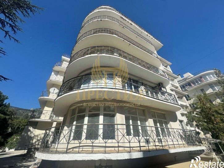 3-комн квартира улица Авроры, 48,  д. 48