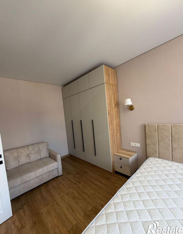 1-комн квартира ул Крымской весны, 9 3,  д. 9 3,  к. 3