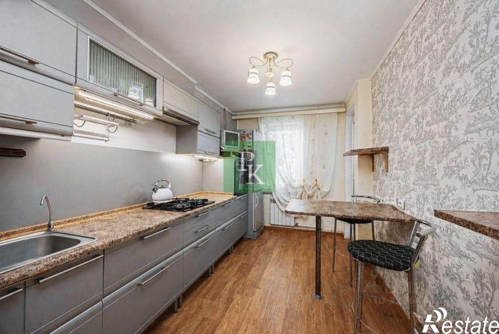 4-комн квартира ул Николая Музыки, 38,  д. 38