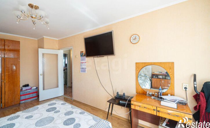 3-комн квартира улица Вакуленчука, 17,  д. 17