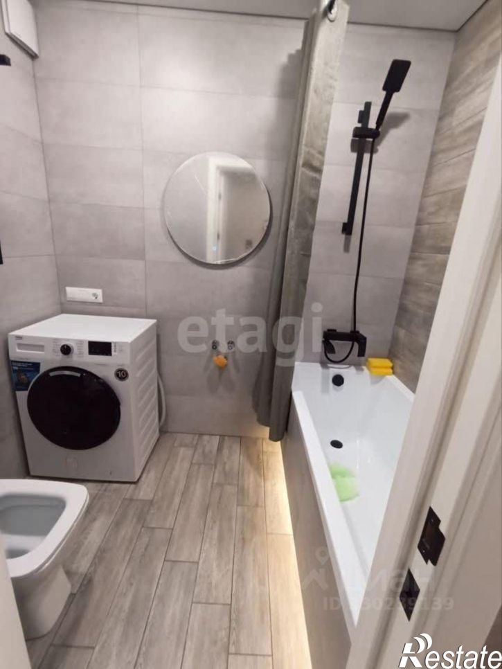 3-комн квартира улица Гайдара, 24,  д. 24