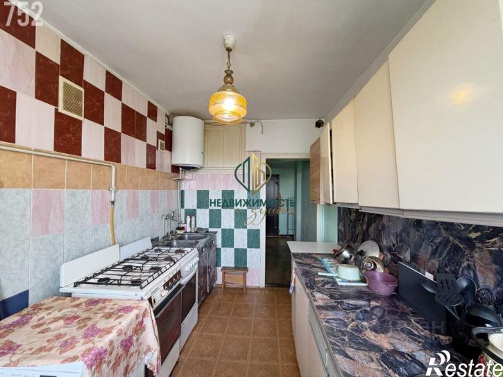 4-комн квартира ул Героев Севастополя, 21,  д. 21
