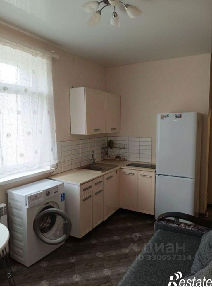 1-комн квартира проспект Победы, 35,  д. 35