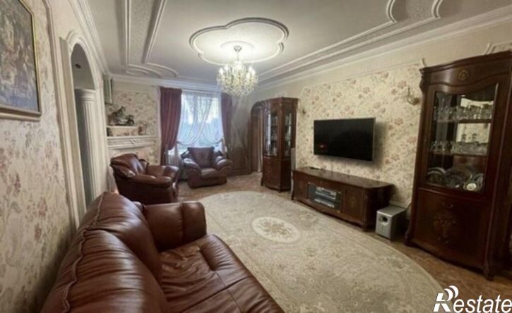 4-комн квартира Симферополь, Гурзуфская улица, 8