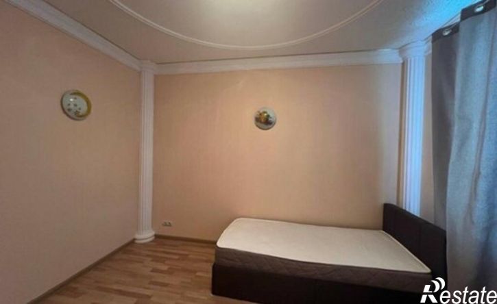 4-комн квартира Симферополь, Гурзуфская улица, 8