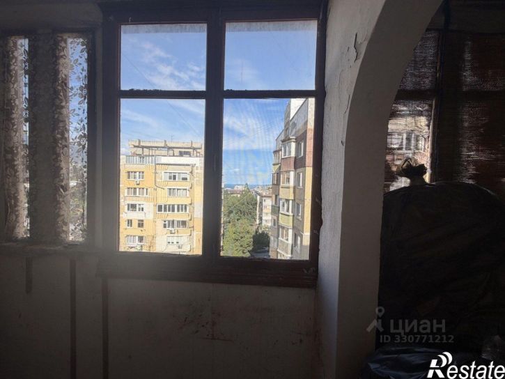 3-комн квартира Ялта, улица Грибоедова, 11