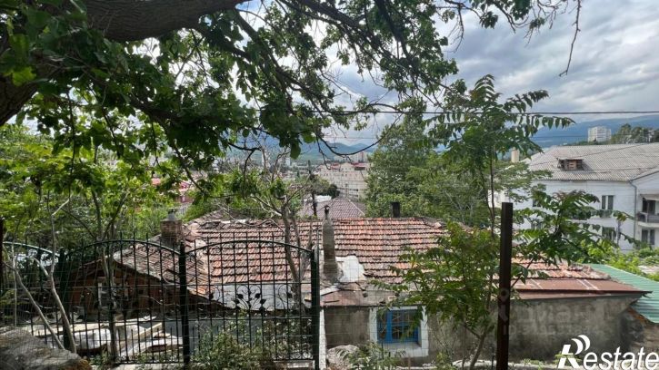 Коттедж/дом Алушта, улица Свердлова, 1А