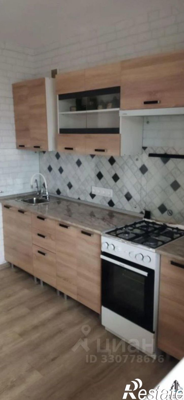 2-комн квартира Феодосия, Одесская улица, 3