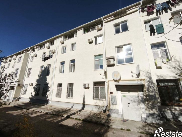 3-комн квартира ул Коли Пищенко, 22,  д. 22