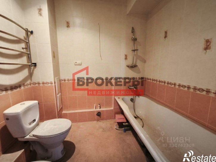 3-комн квартира ул Коли Пищенко, 22,  д. 22