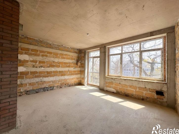 3-комн квартира улица Батурина, 36Г,  д. 36Г