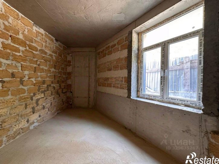 3-комн квартира улица Батурина, 36Г,  д. 36Г