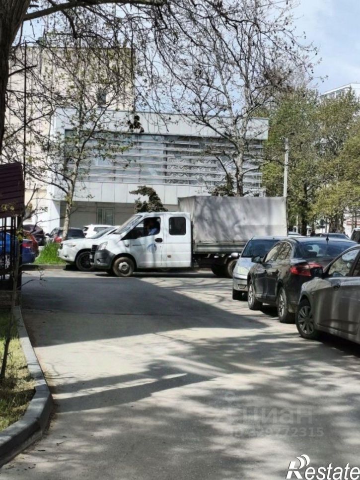2-комн квартира пр-кт Генерала Острякова, 80,  д. 80