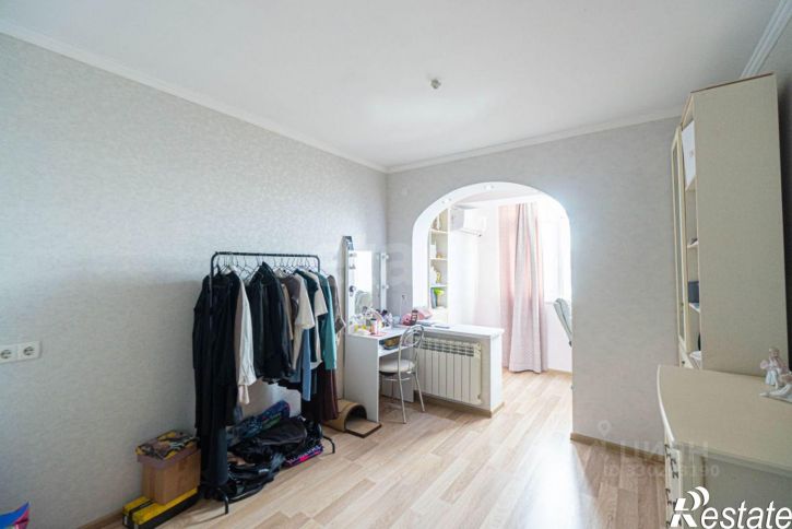 3-комн квартира улица Адмирала Фадеева, 21Б,  д. 21Б