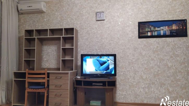 2-комн квартира улица Молодых Строителей, 32,  д. 32