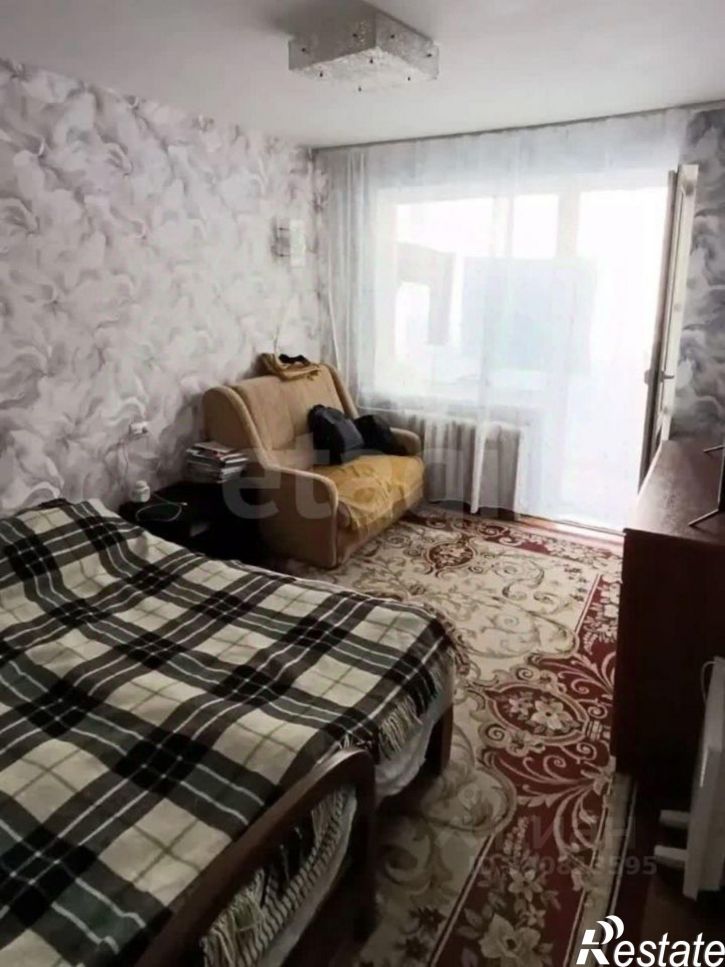 2-комн квартира улица Космонавтов, 20,  д. 20