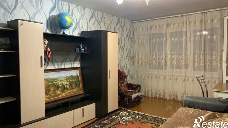 3-комн квартира ул Макаренко, 8,  д. 8