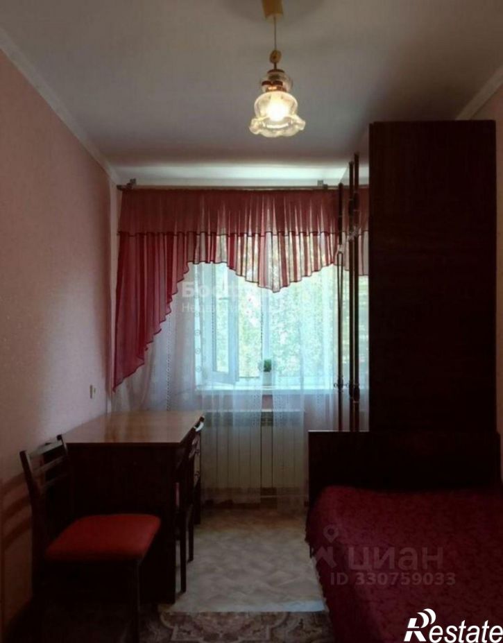 3-комн квартира улица Горького, 2,  д. 2