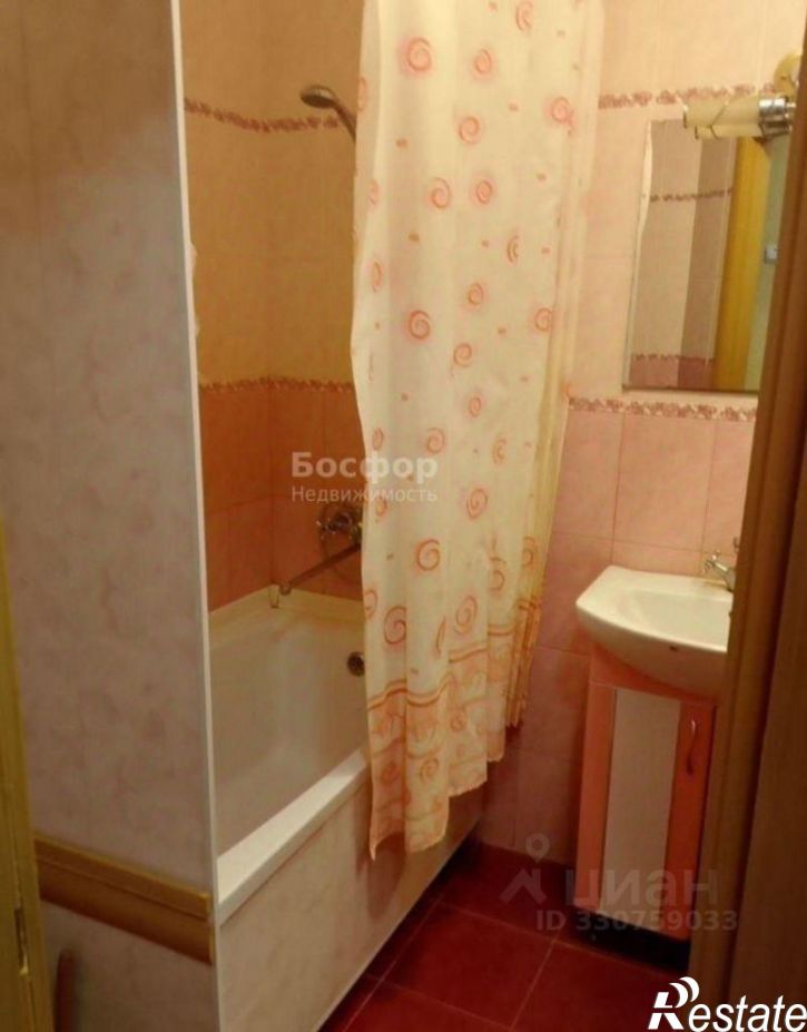 3-комн квартира улица Горького, 2,  д. 2