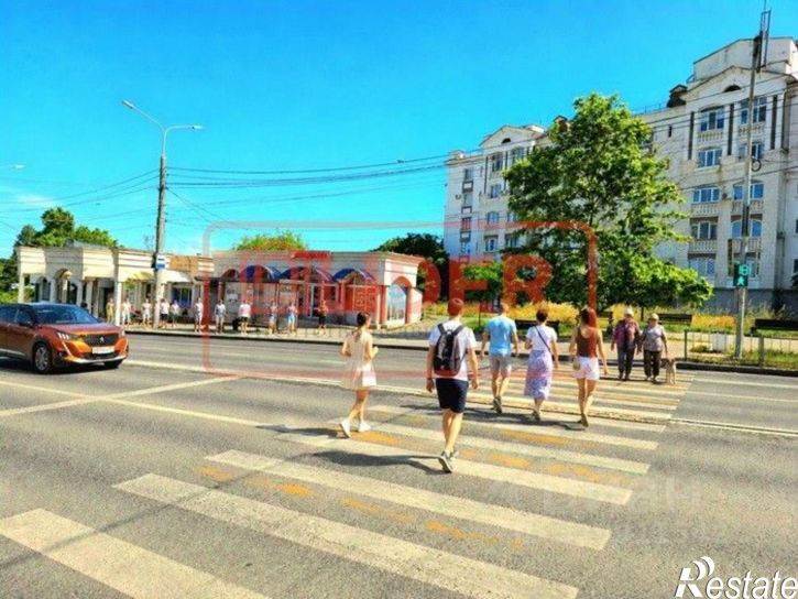 Торговое помещение проспект Октябрьской Революции
