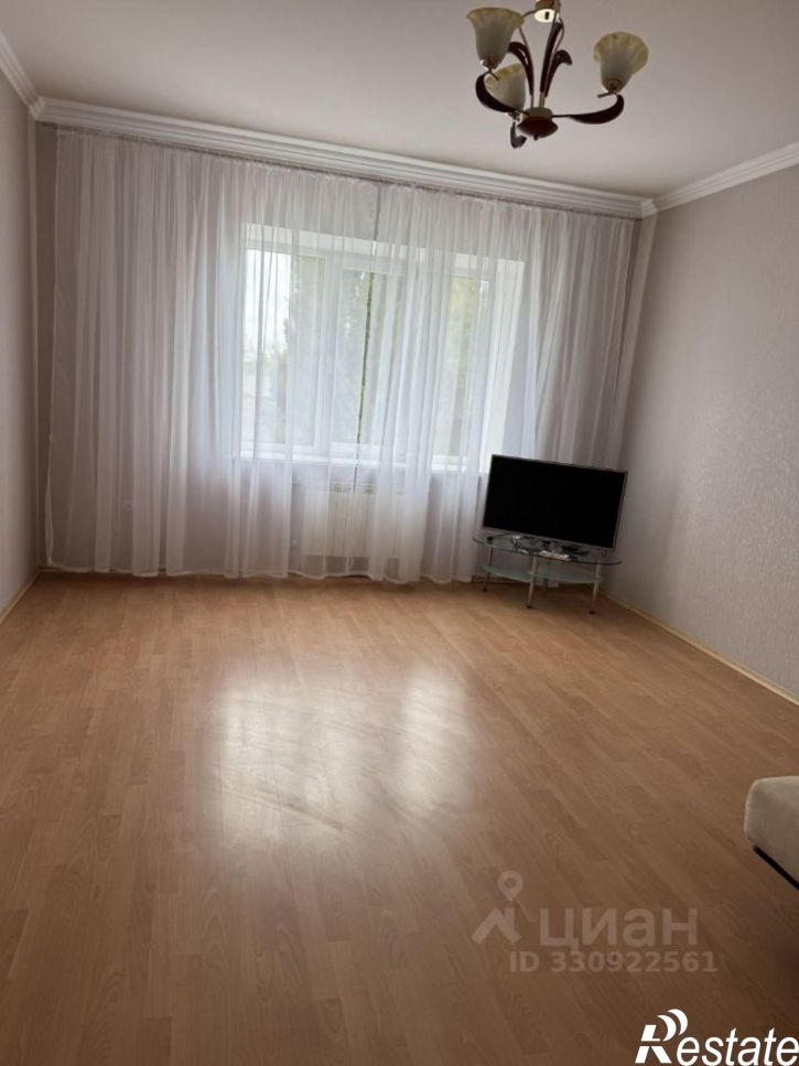 3-комн квартира Евпатория, улица 8 Марта, 34