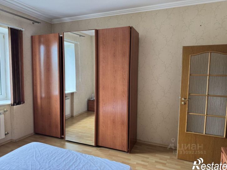 3-комн квартира Евпатория, улица 8 Марта, 34