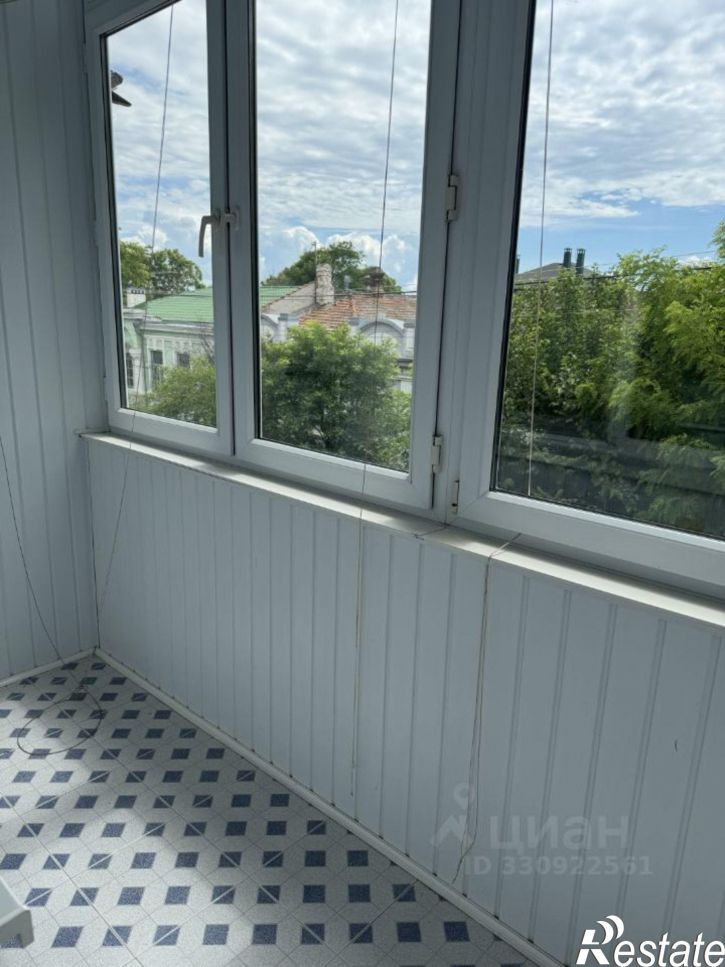 3-комн квартира Евпатория, улица 8 Марта, 34