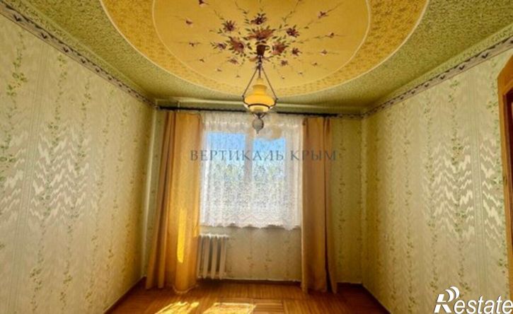 4-комн квартира Ялта, улица Тимирязева, 35