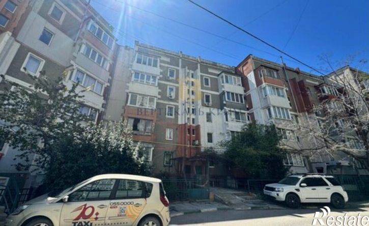 4-комн квартира Ялта, улица Тимирязева, 35