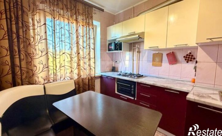 2-комн квартира Симферополь, улица Героев Сталинграда, 23