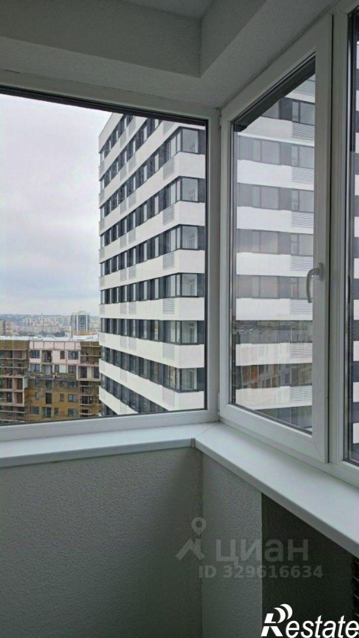 2-комн квартира Симферополь, ул. Святителя Гурия, 7к3